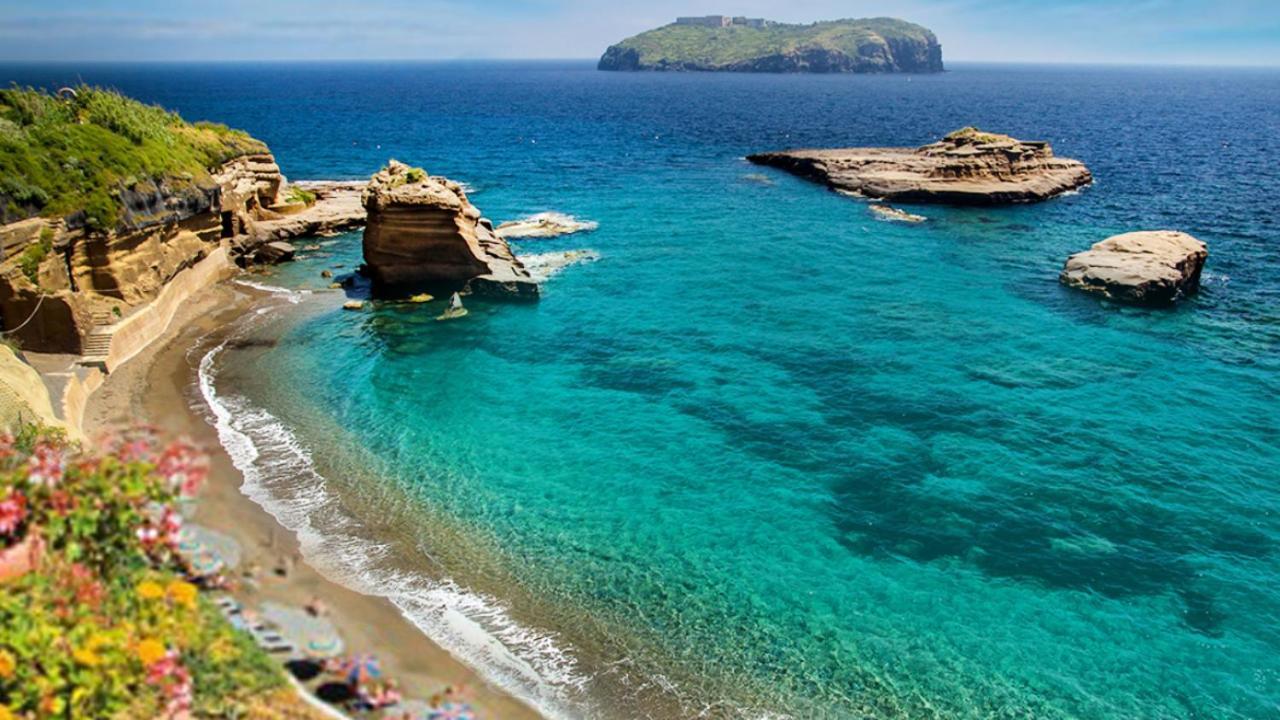 Alloggio Turistico Isabella Βεντοτένε Εξωτερικό φωτογραφία